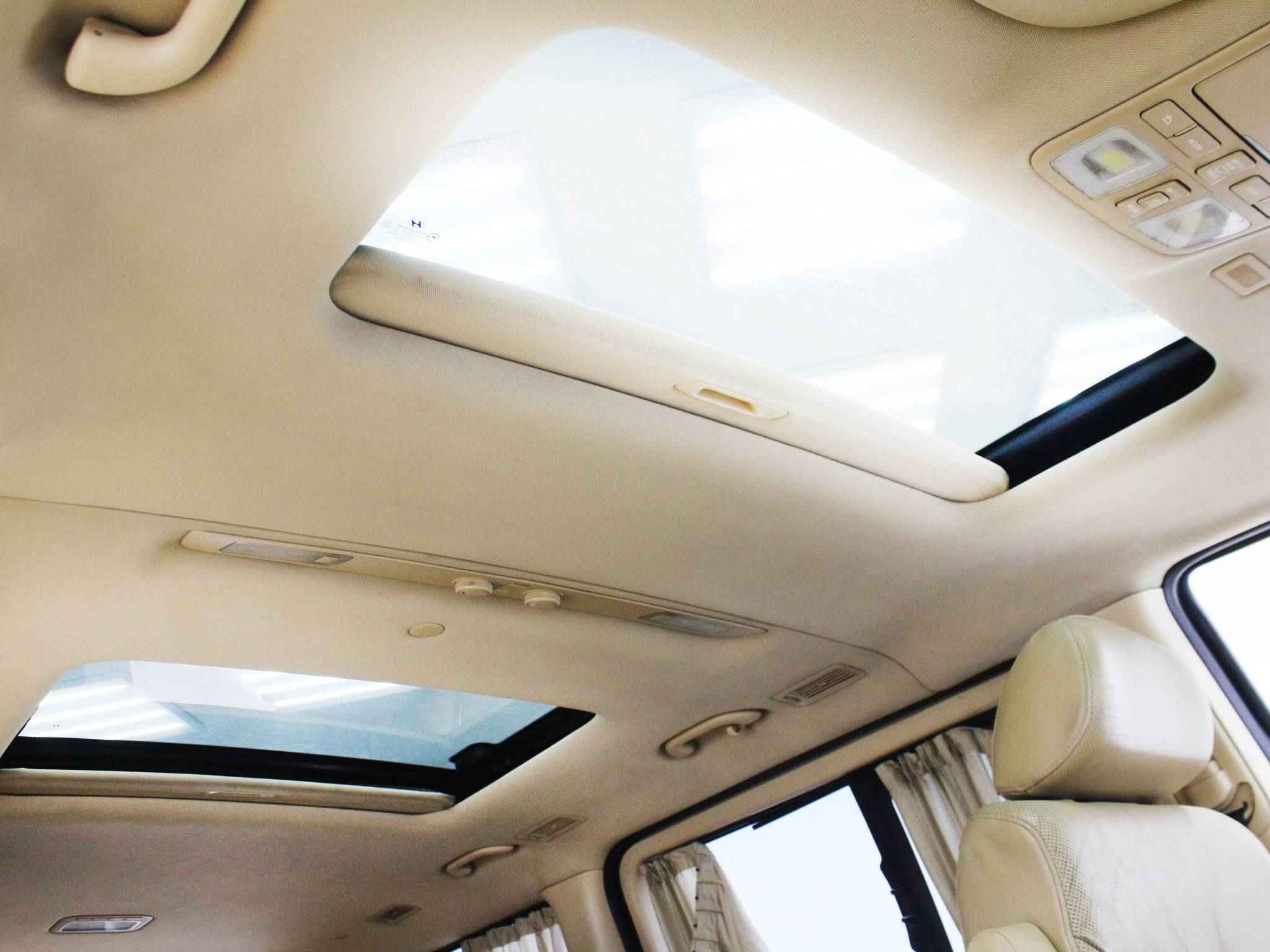 Hyundai Grand Starex, I