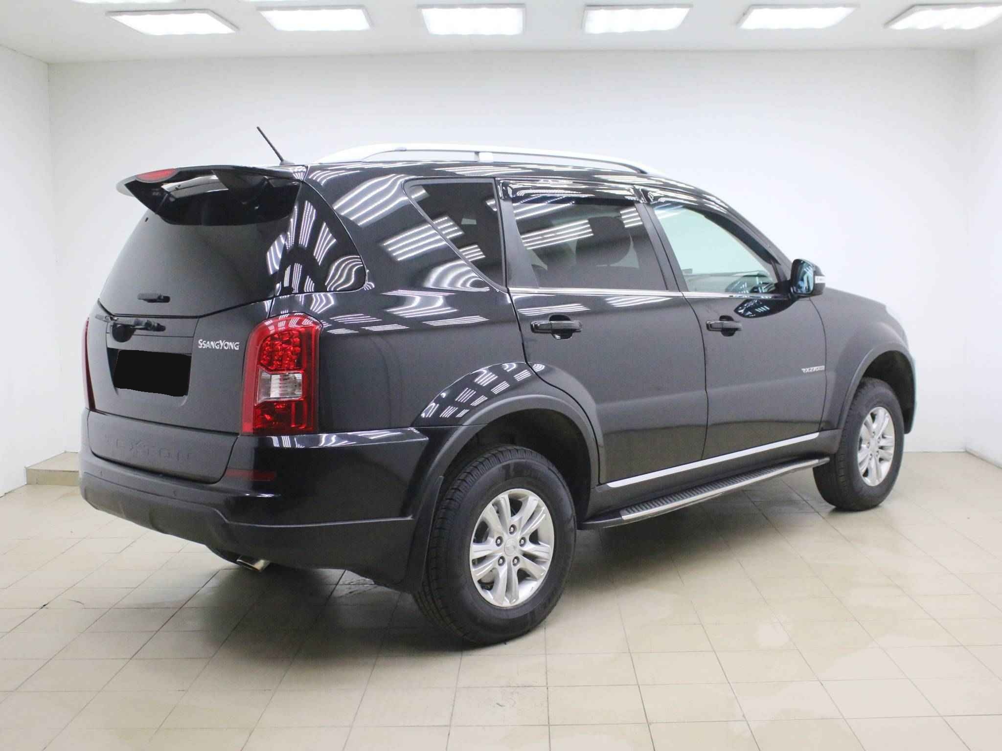 SsangYong Rexton, III