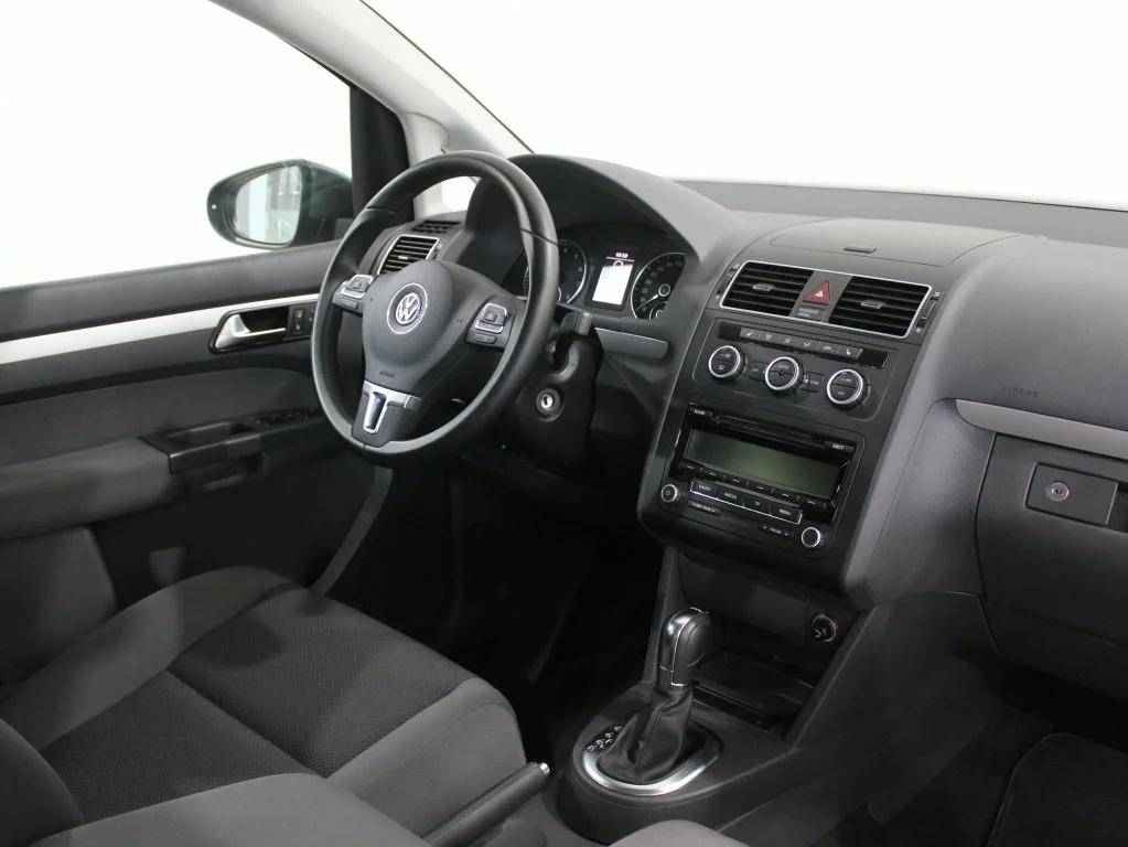Volkswagen Touran, II