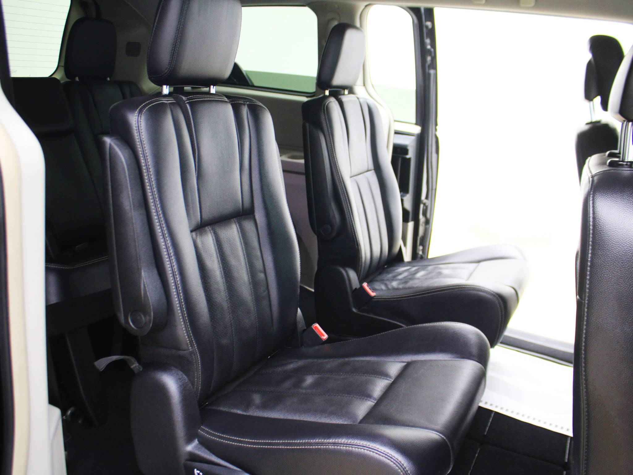 Chrysler Town & Country, V Рестайлинг