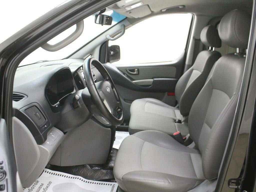 Hyundai Grand Starex, I