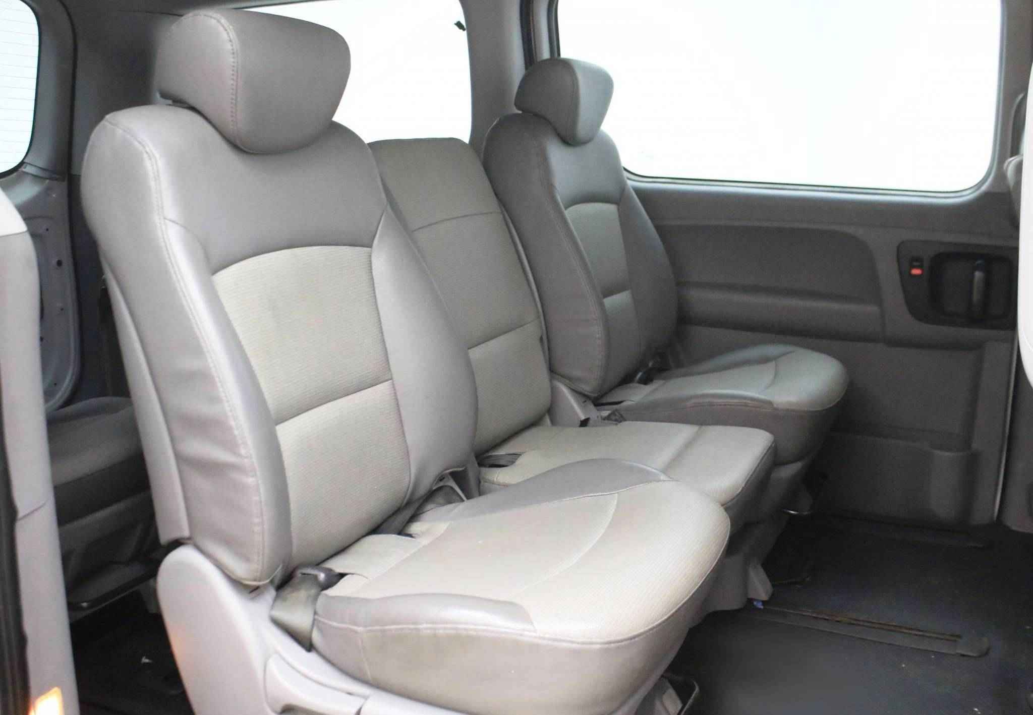 Hyundai Grand Starex, I