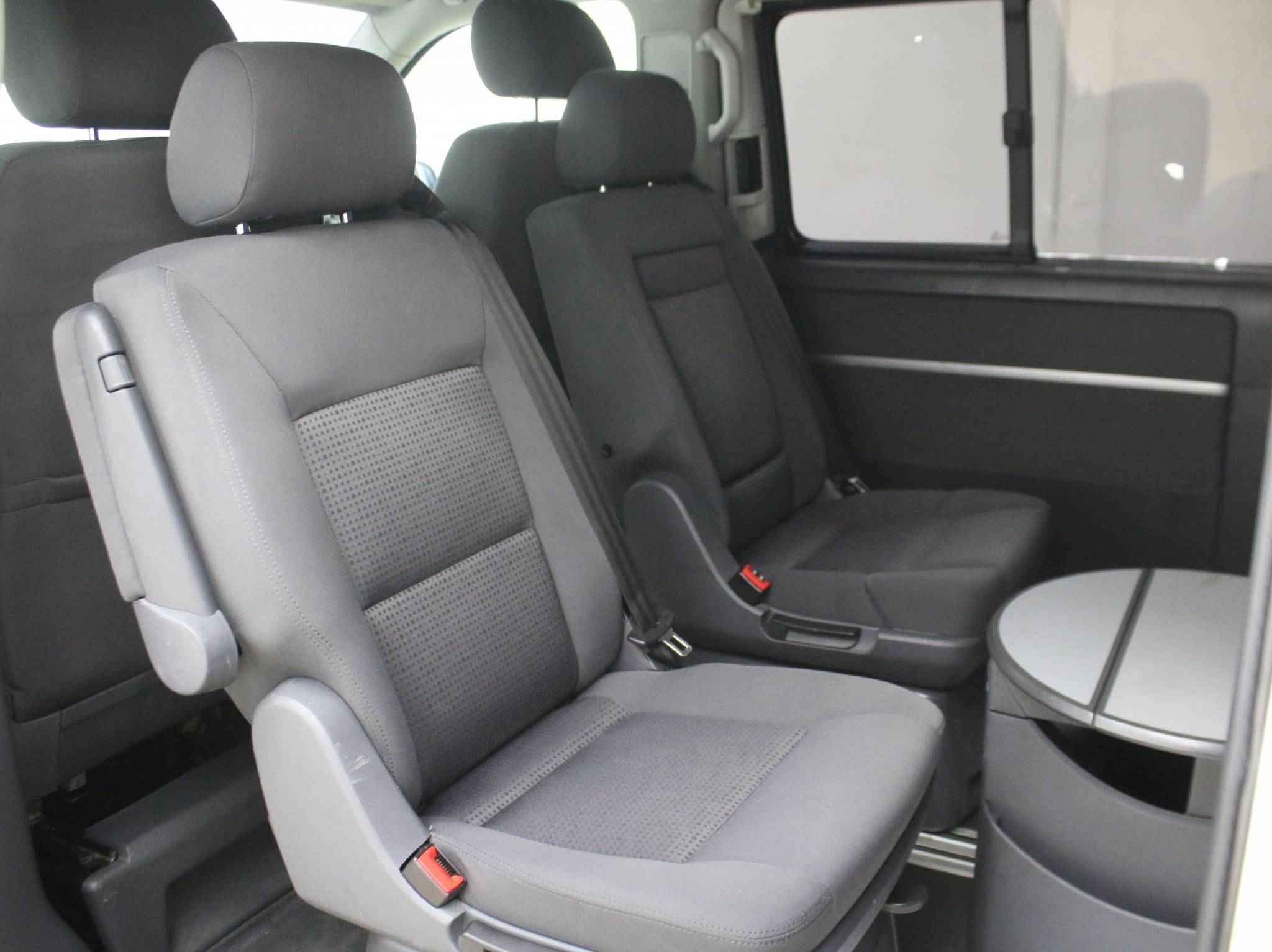 Volkswagen Multivan, T5