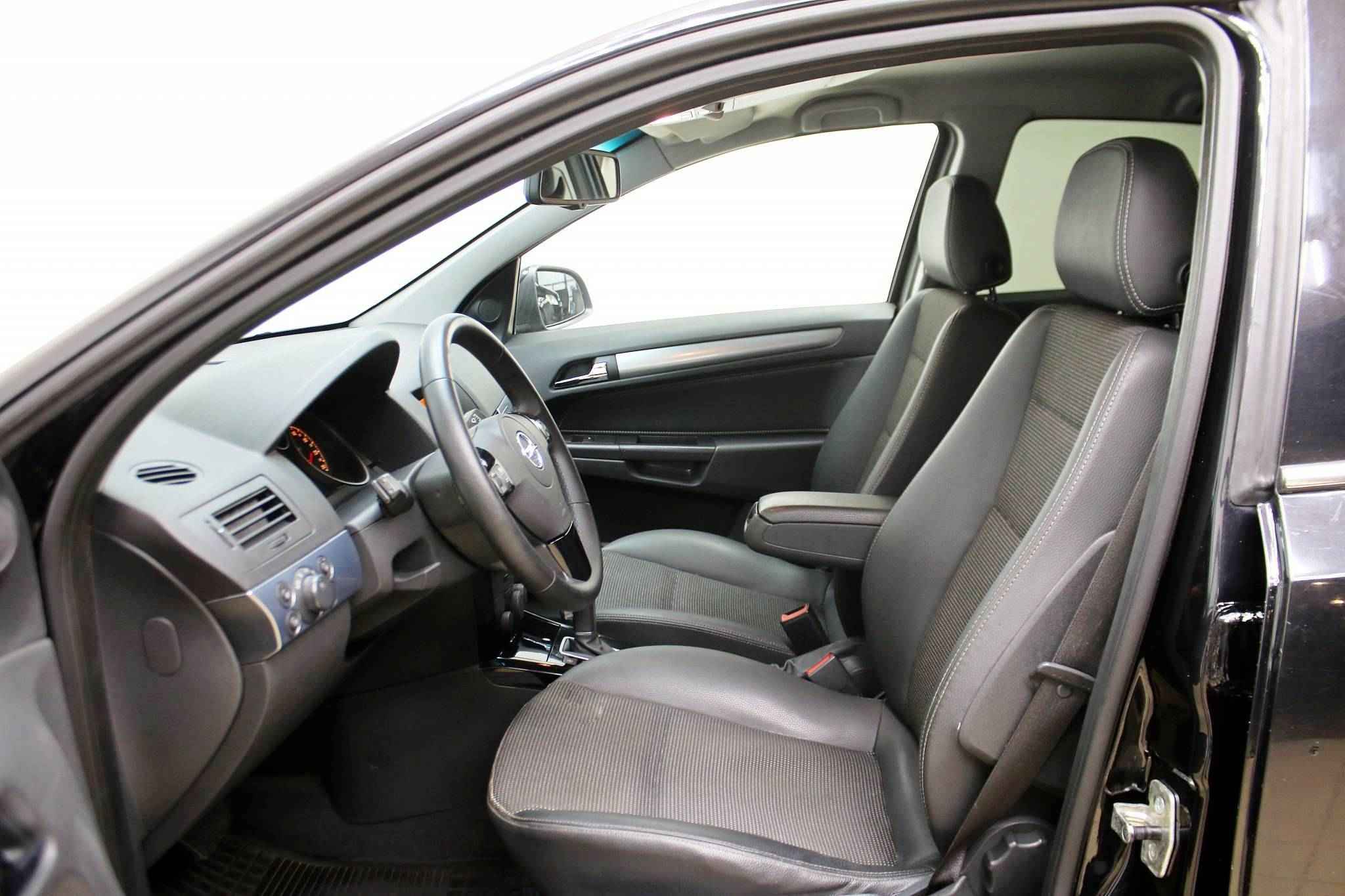 Opel Astra, H Рестайлинг