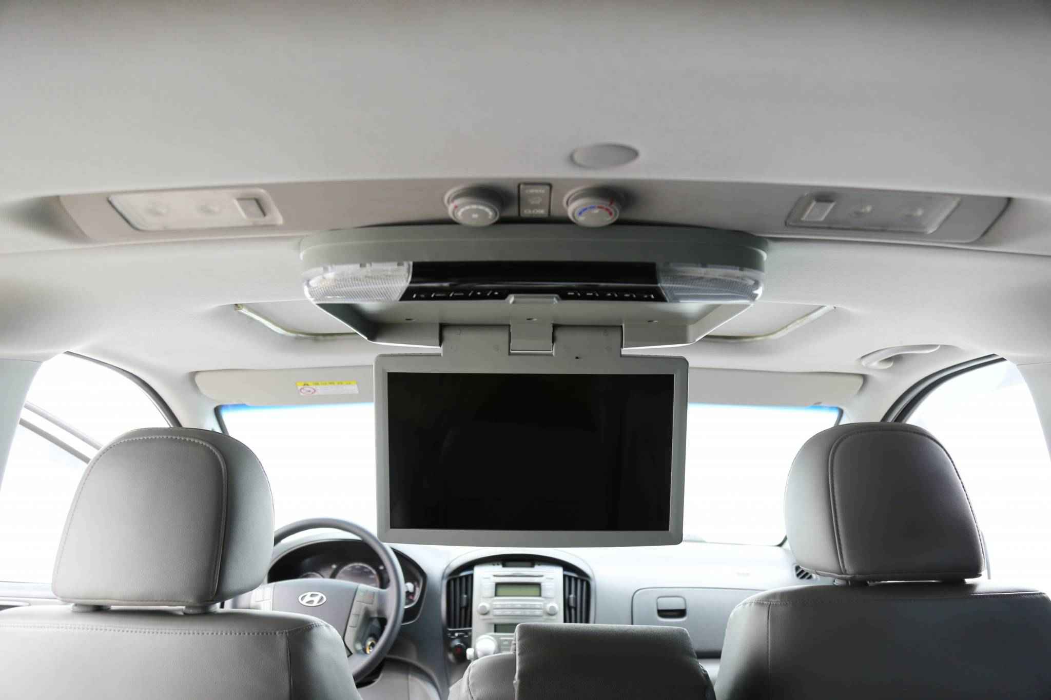 Hyundai Grand Starex, I