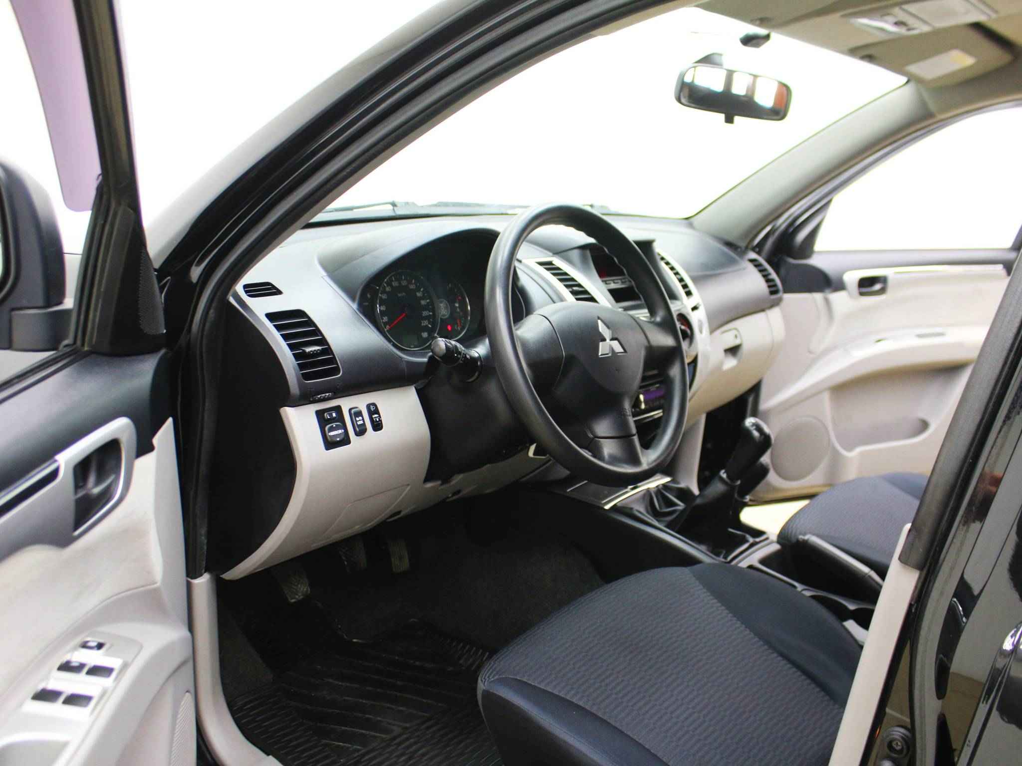 Mitsubishi Pajero Sport, II Рестайлинг