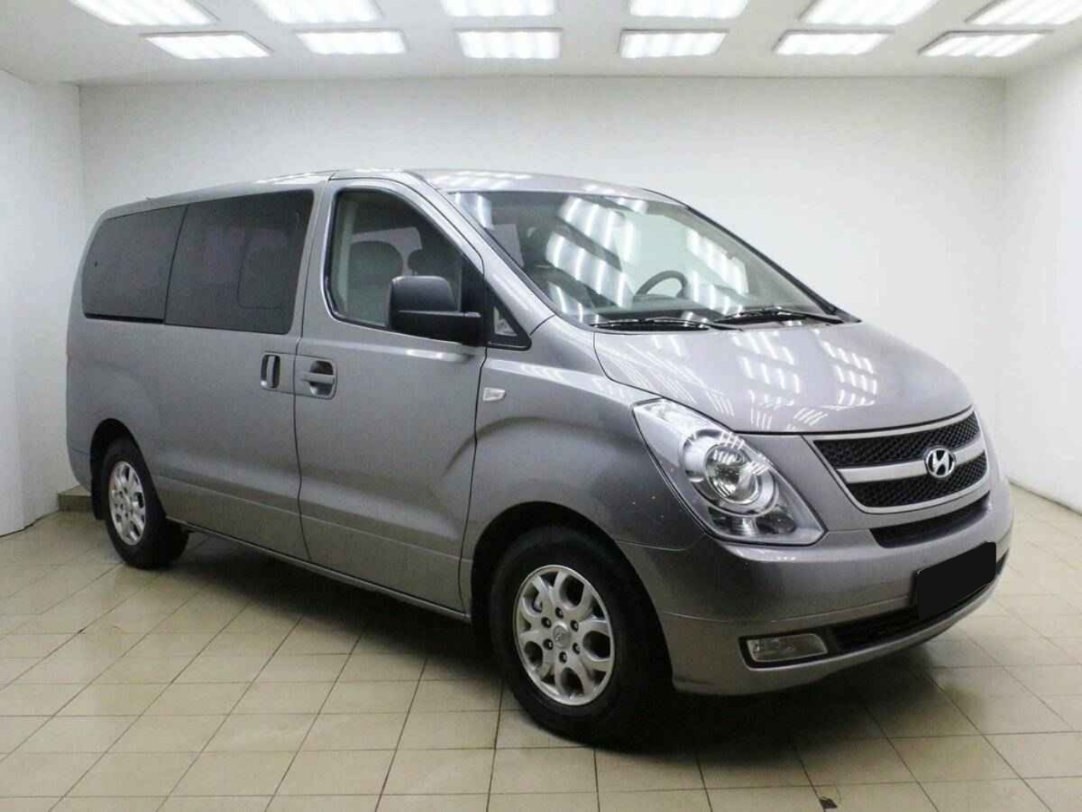 Hyundai Grand Starex, I