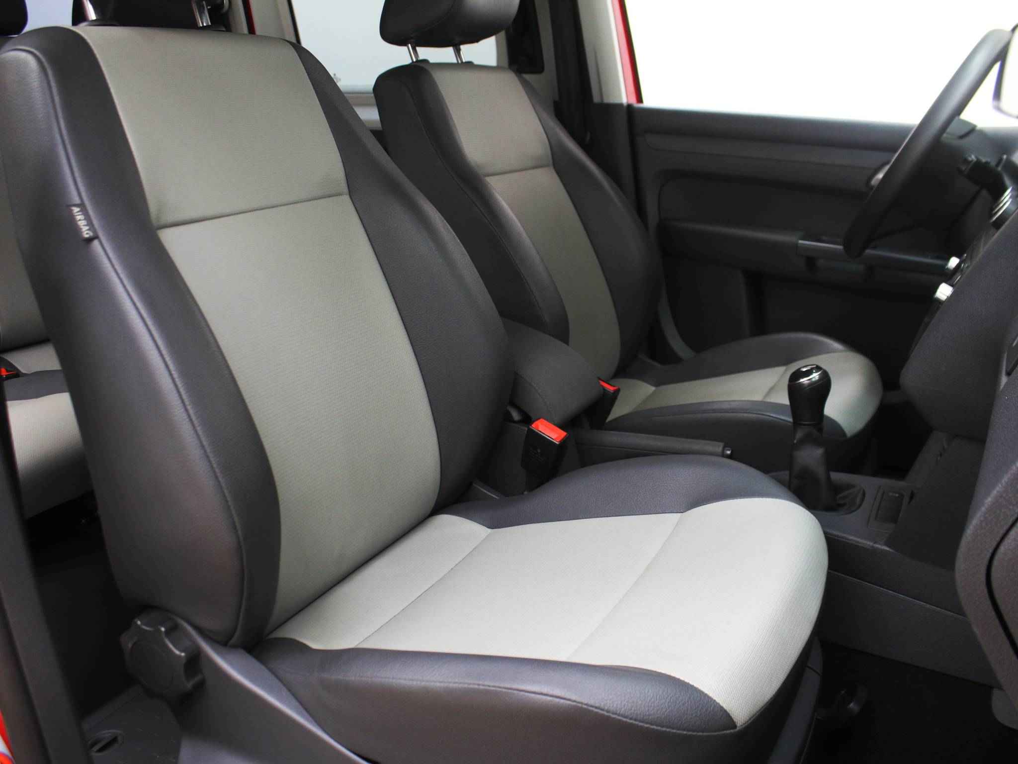 Volkswagen Caddy, III Рестайлинг