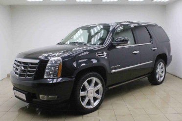 Cadillac Escalade, III