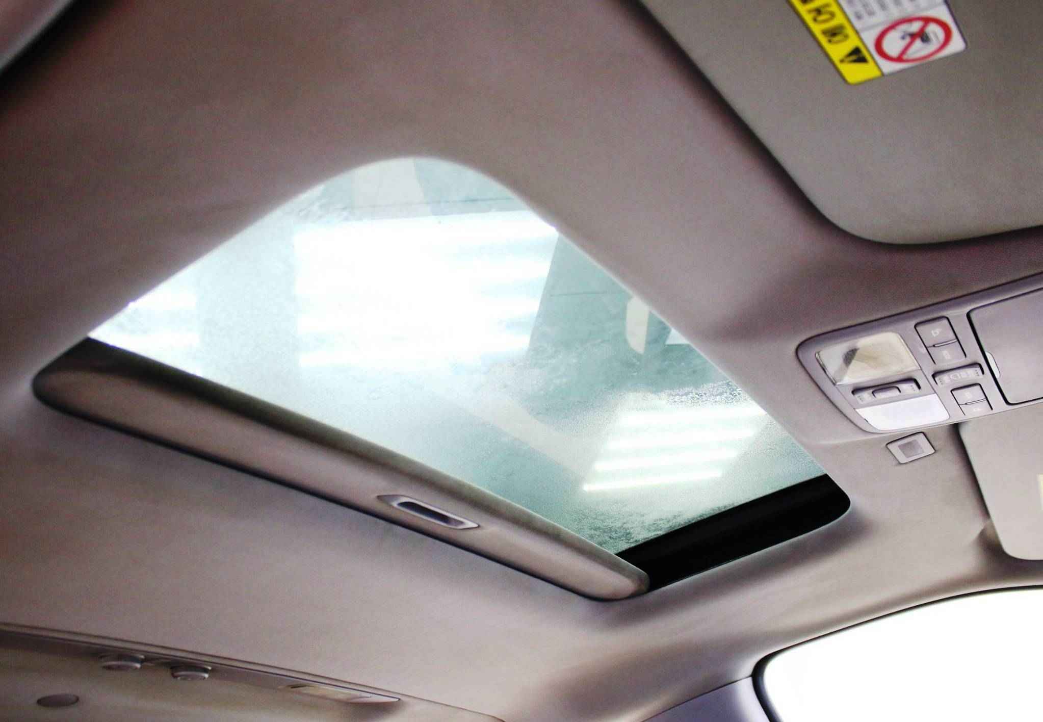 Hyundai Grand Starex, I