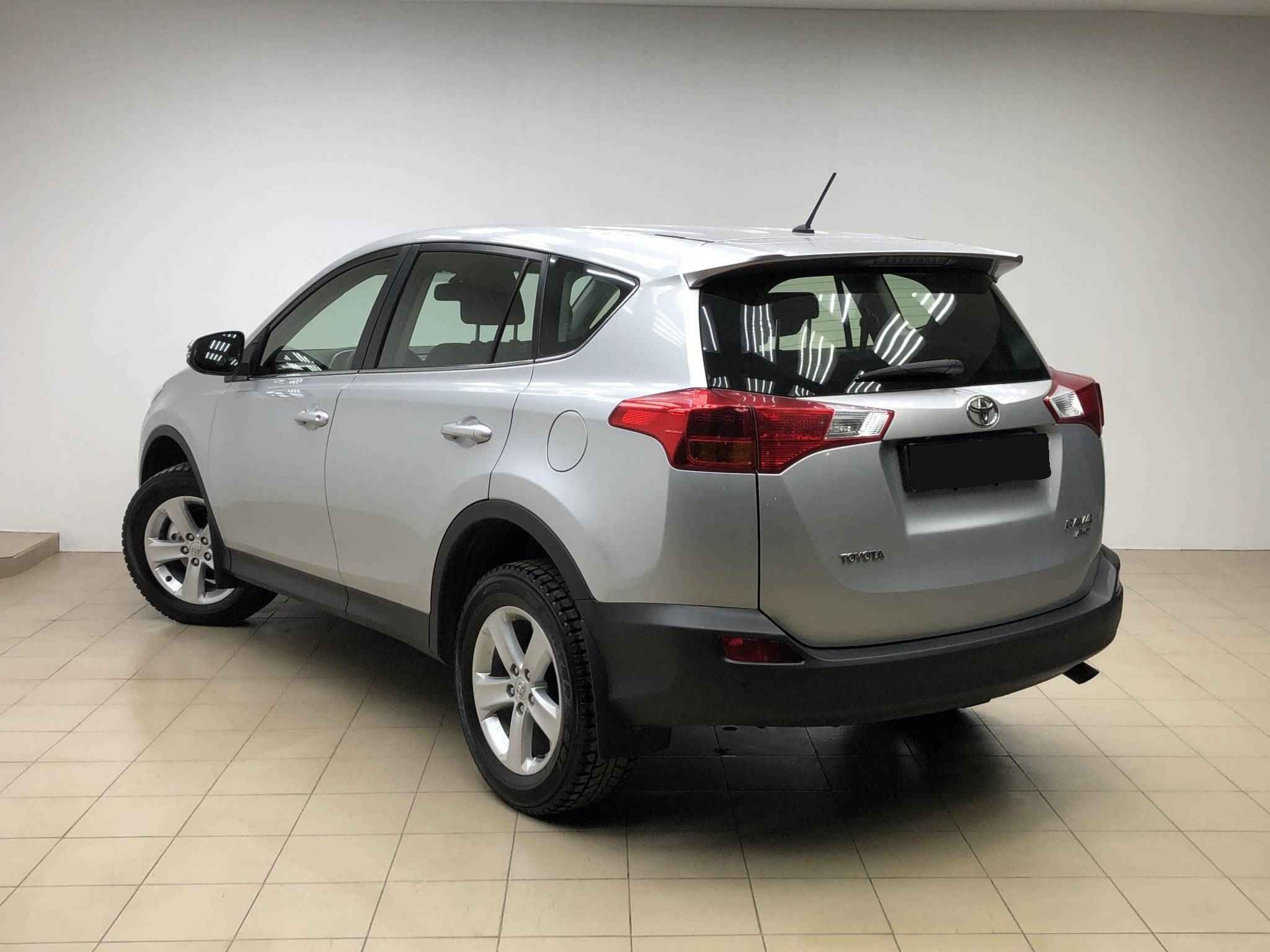 Toyota RAV4, IV (CA40)