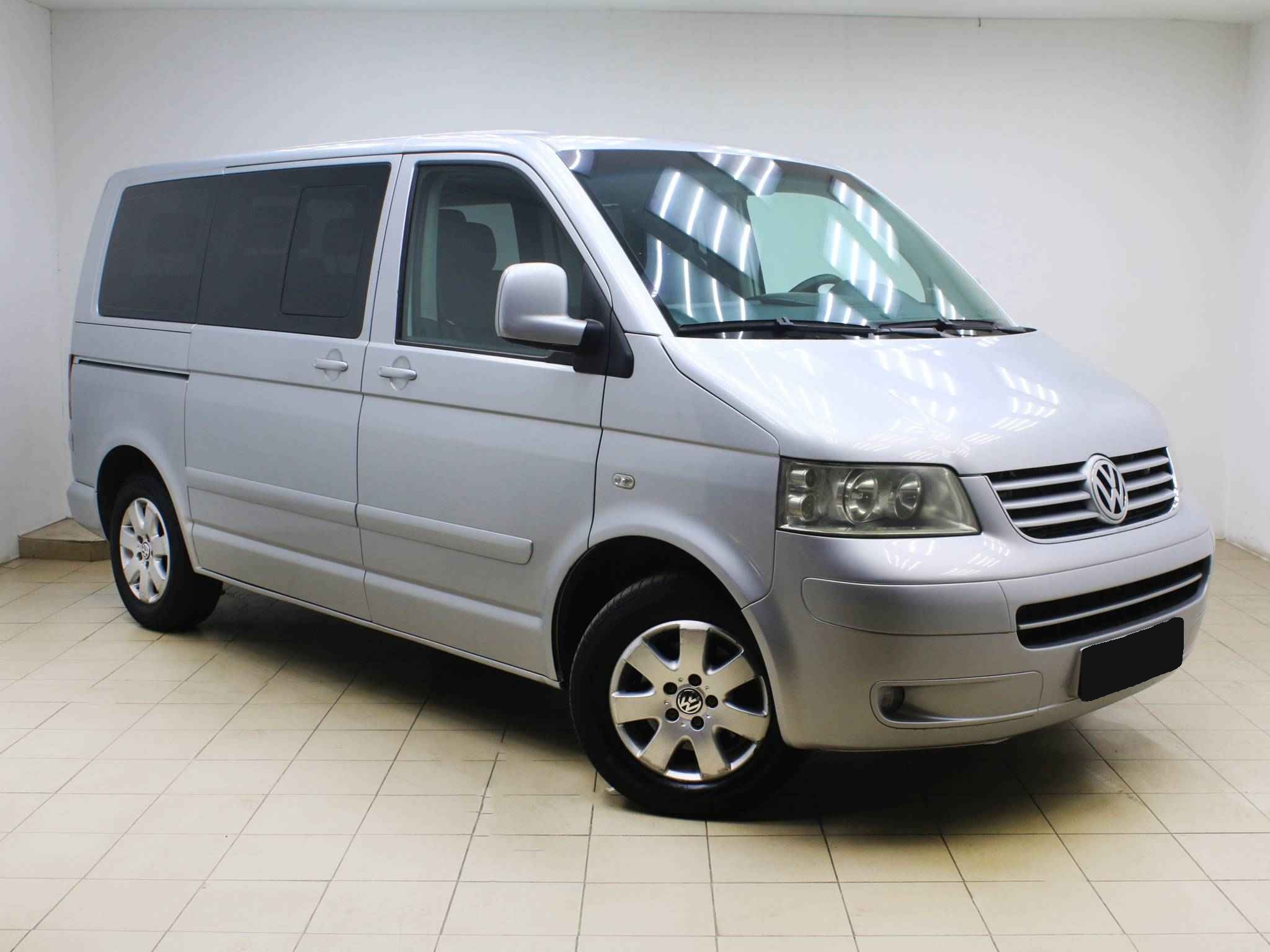 Volkswagen Multivan, T5