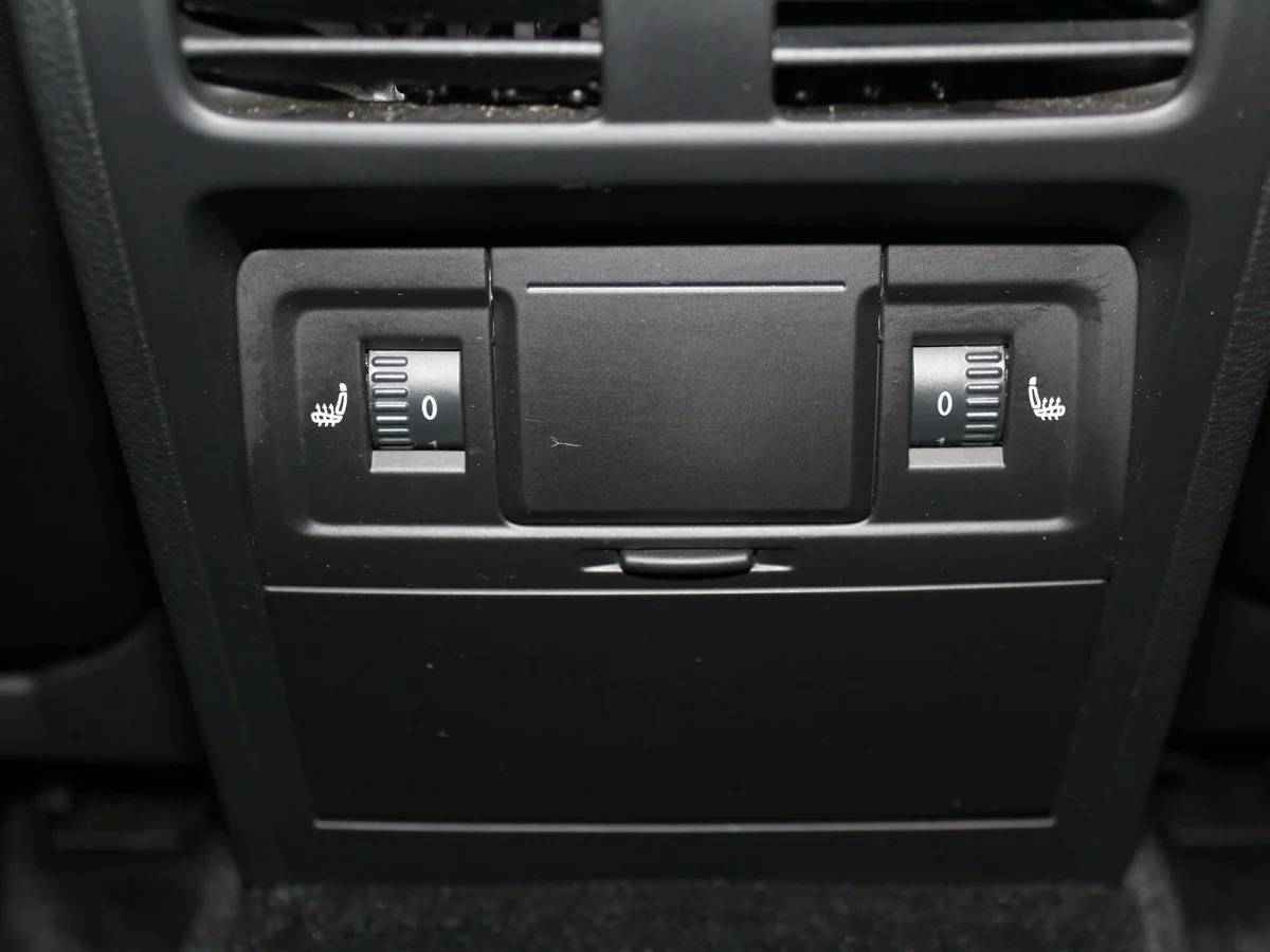 Volkswagen Passat, B7