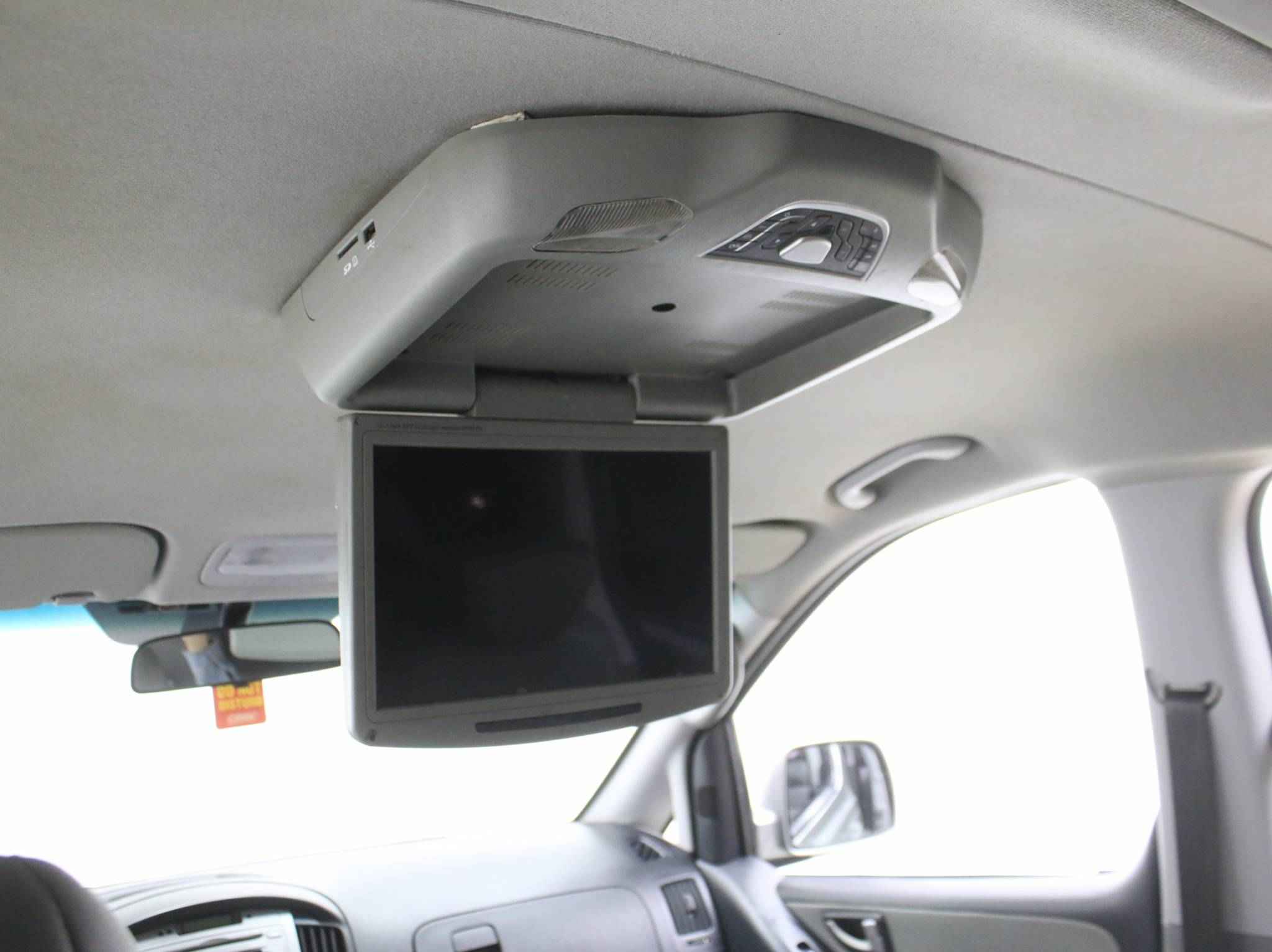 Hyundai Grand Starex, I