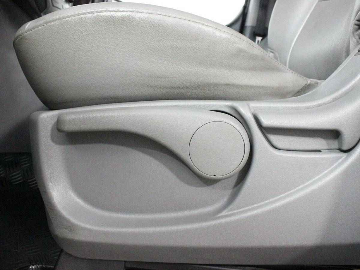 Hyundai Grand Starex, I