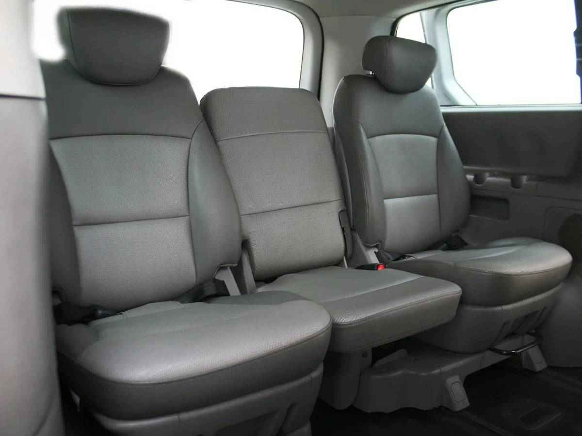 Hyundai Grand Starex, I