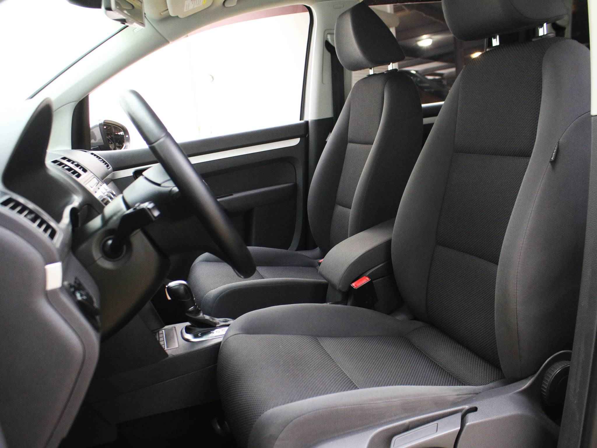 Volkswagen Touran, II