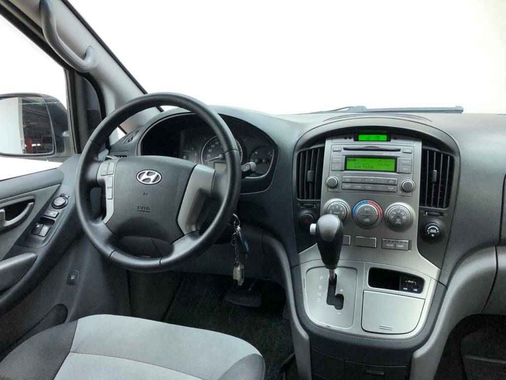 Hyundai H-1, II