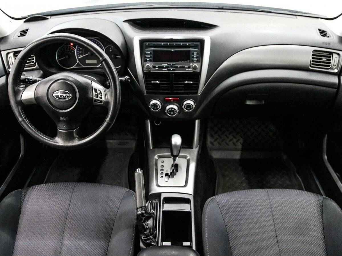 Subaru Forester, III