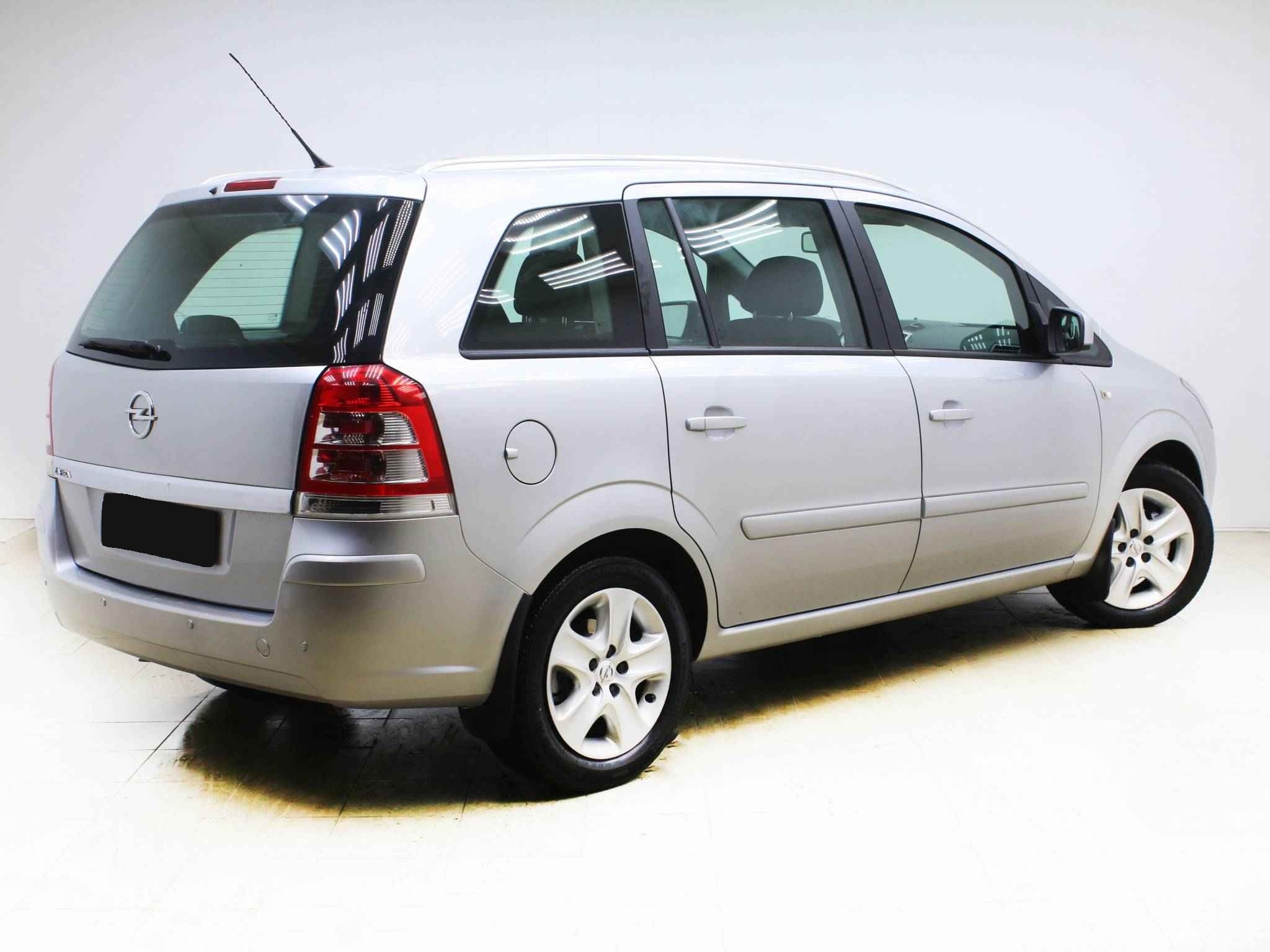 Opel Zafira, B Рестайлинг
