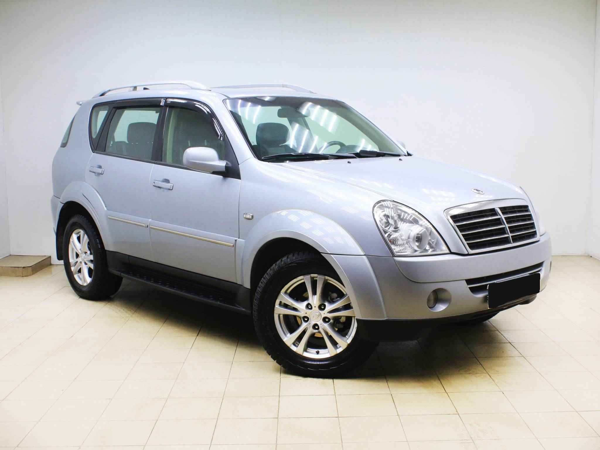 SsangYong Rexton, II