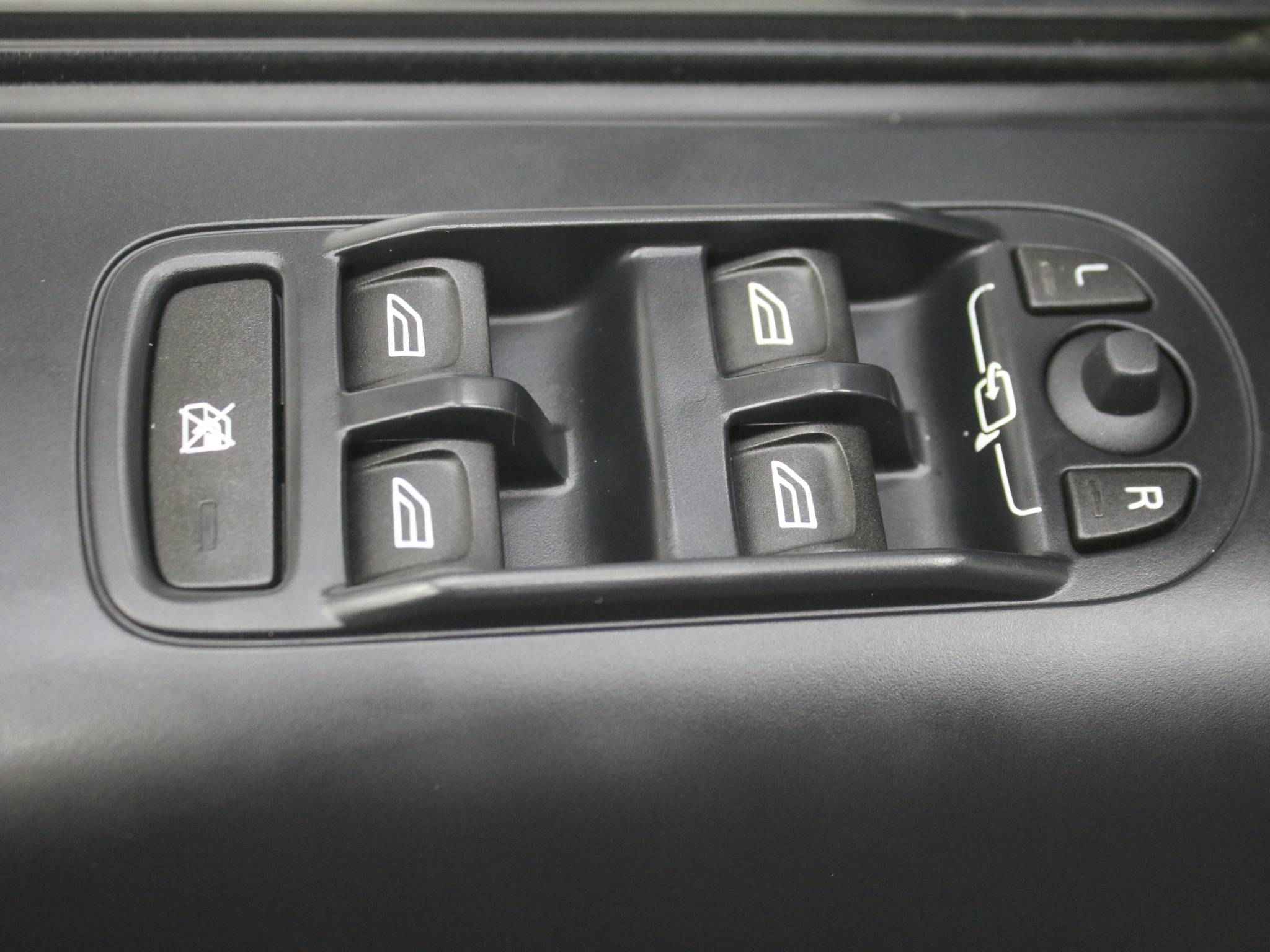 Land Rover Freelander, II