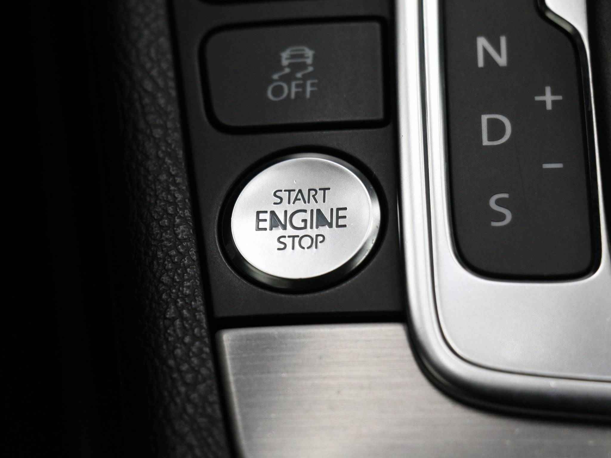 Volkswagen Passat, B7