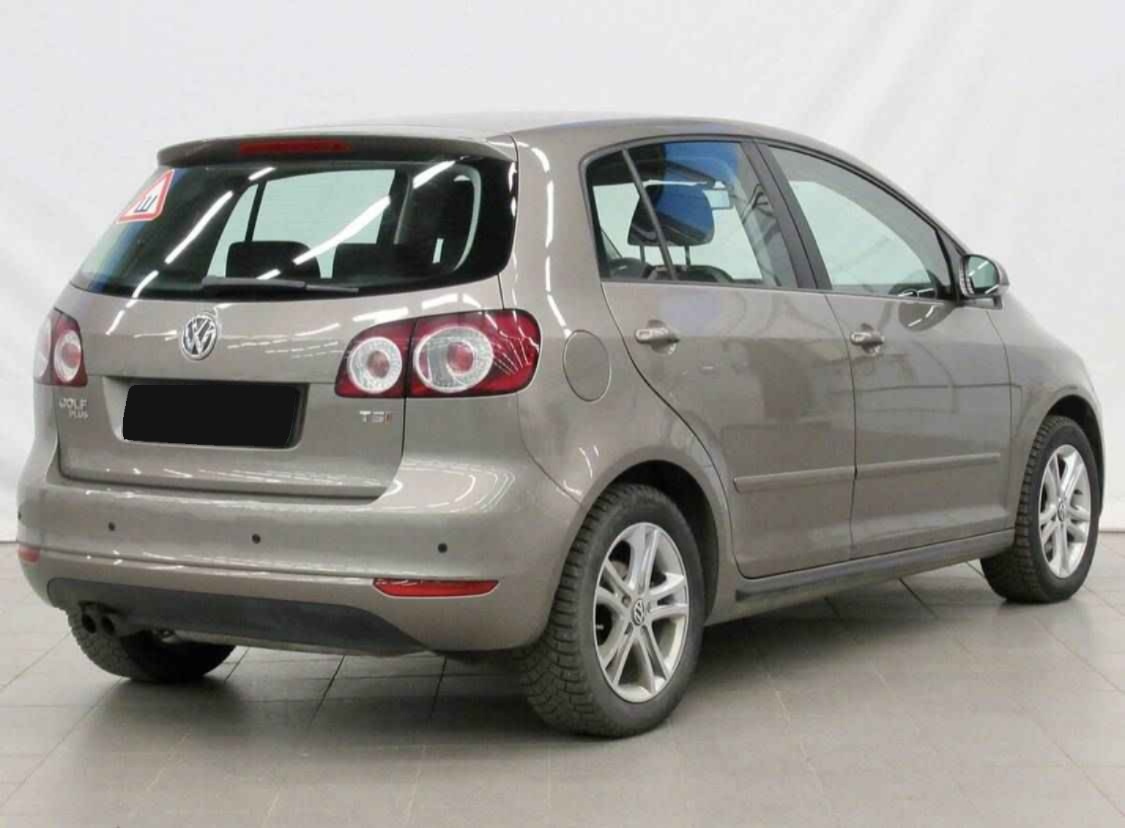 Volkswagen Golf Plus, II