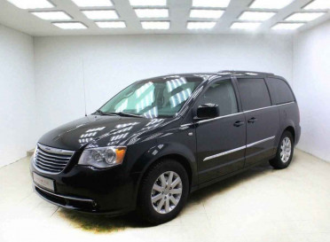Chrysler Town & Country, V Рестайлинг
