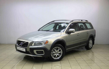 Volvo XC70, II