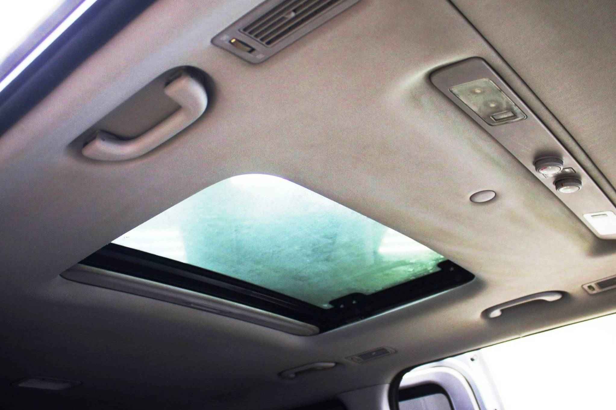 Hyundai Grand Starex, I