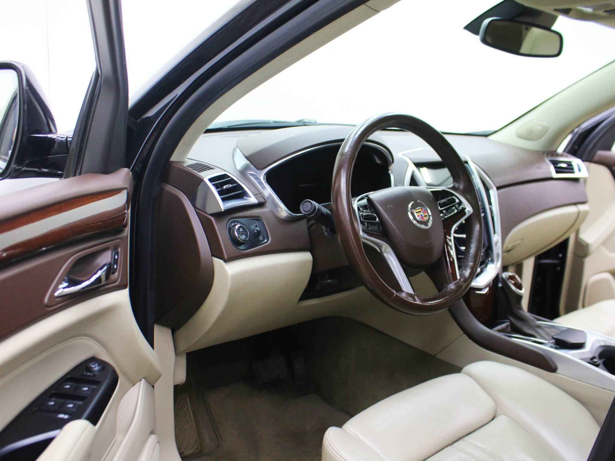 Cadillac SRX, II Рестайлинг