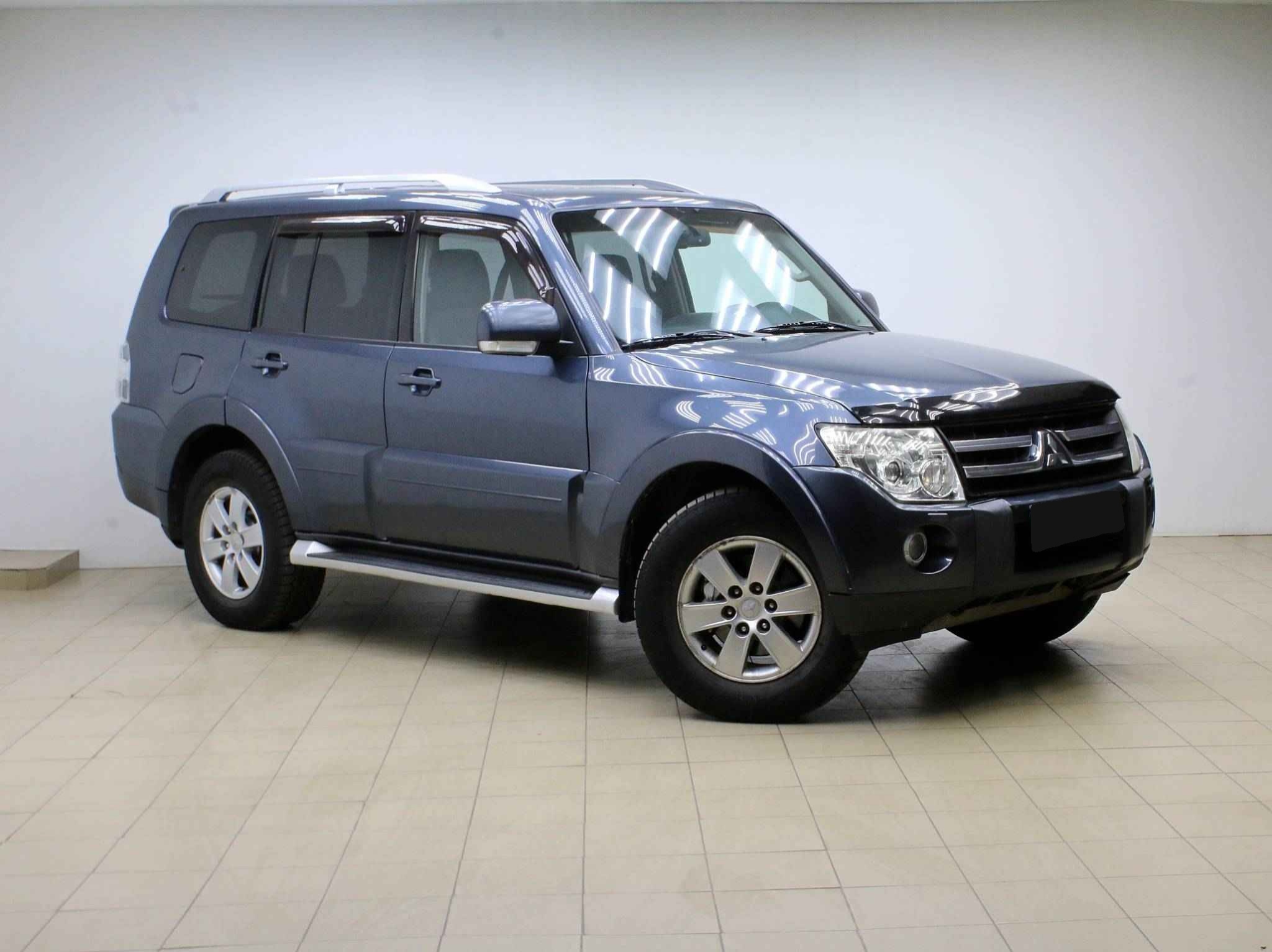 Mitsubishi Pajero, IV