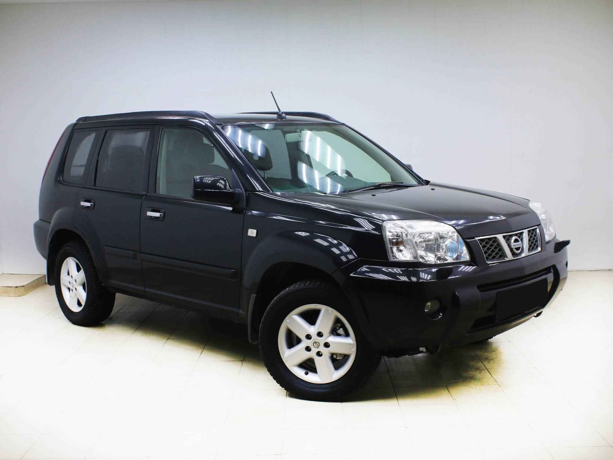 Nissan X-Trail, I