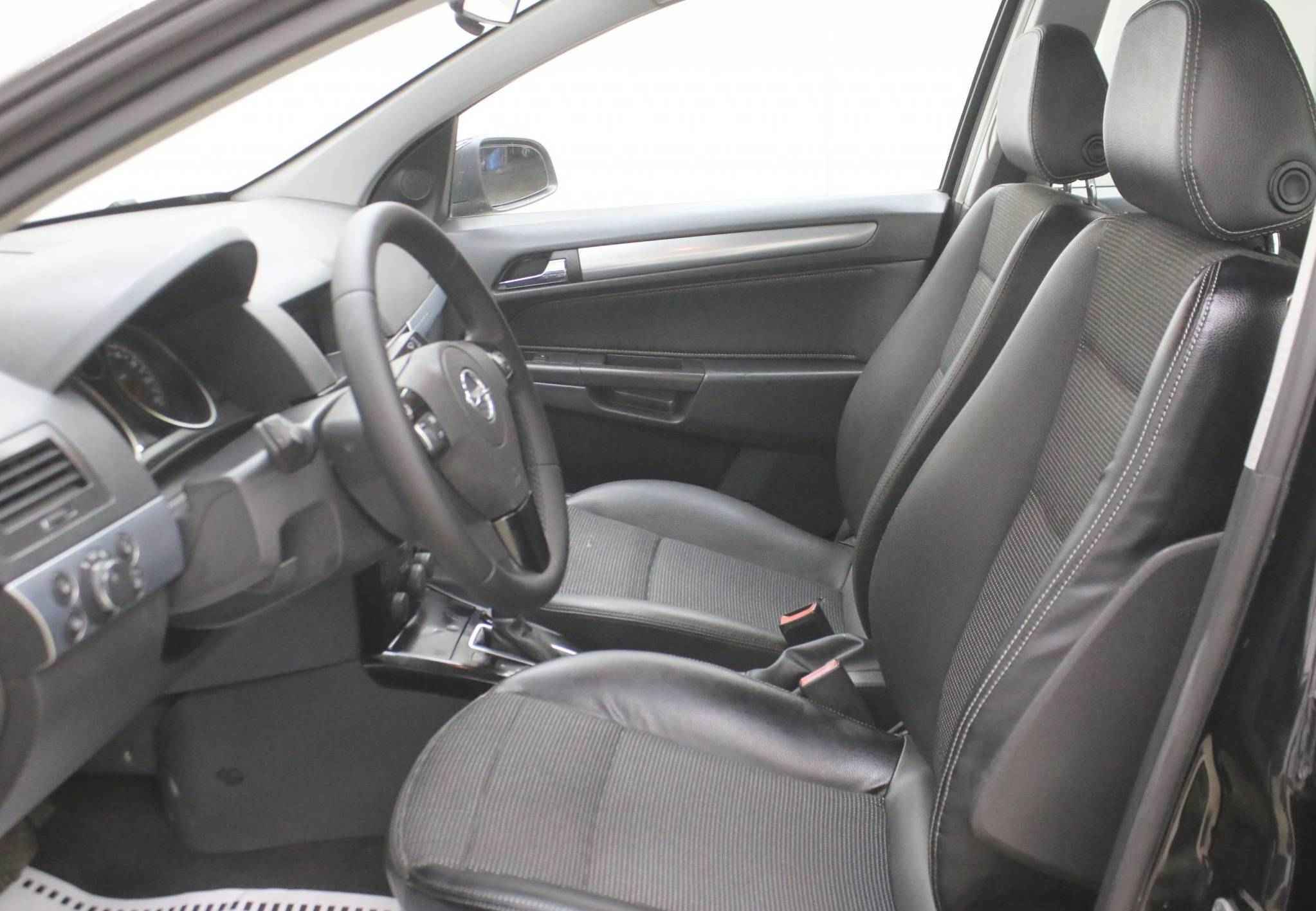 Opel Astra, H Рестайлинг