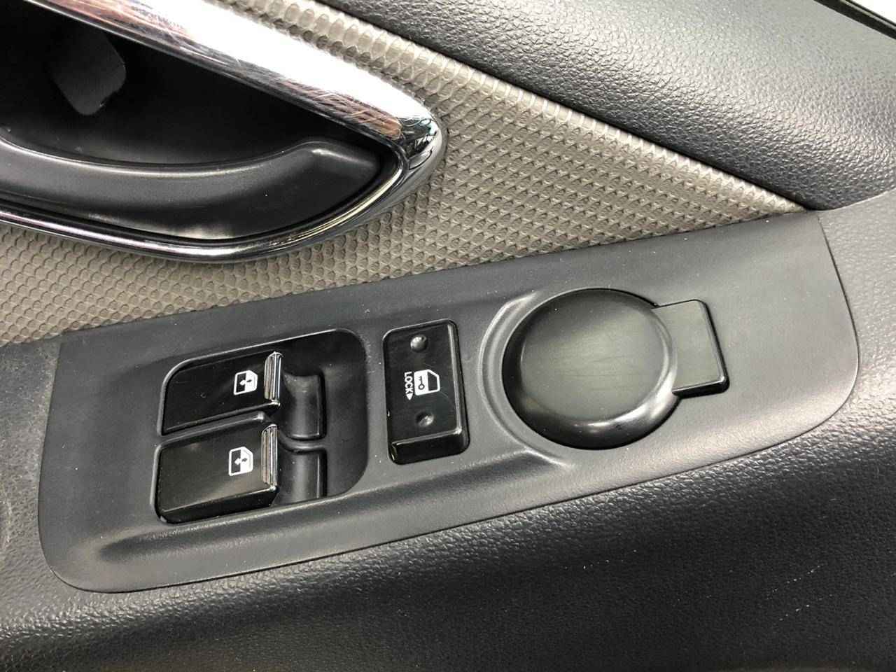 Hyundai Grand Starex, I