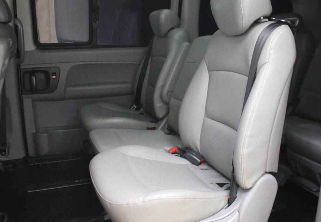 Hyundai Grand Starex, I