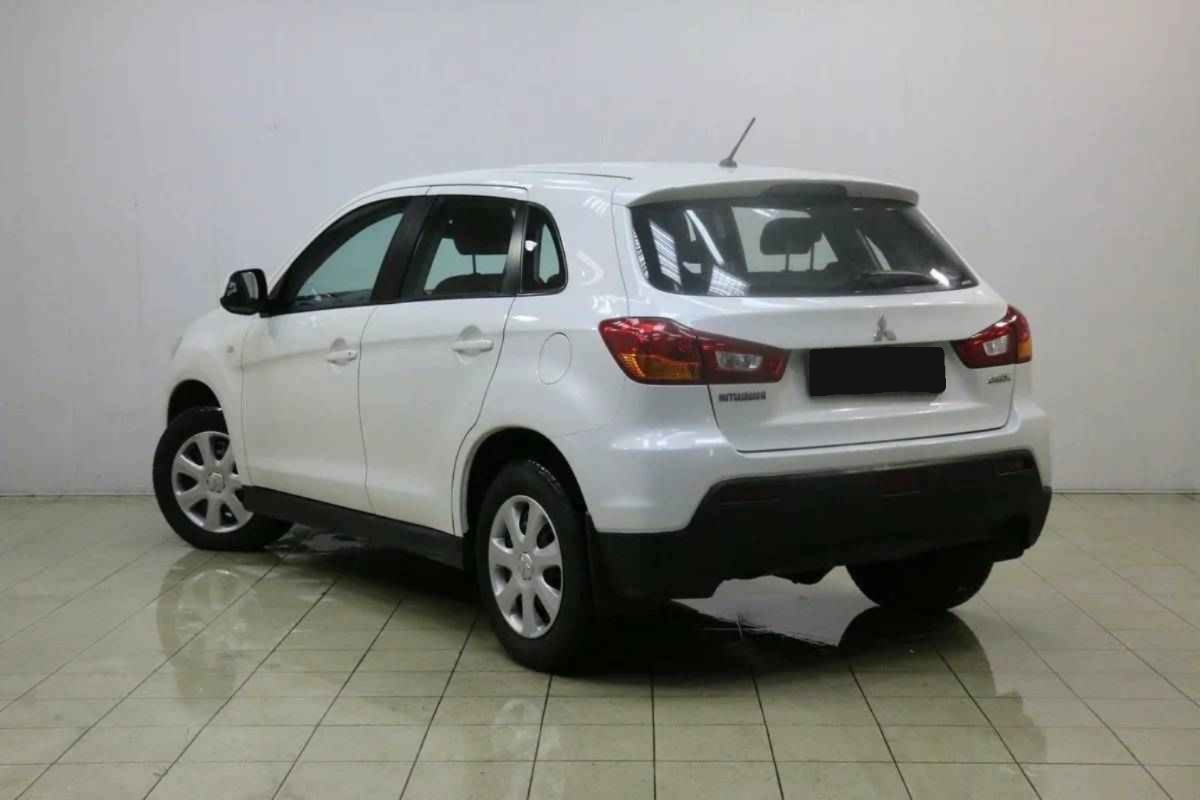 Mitsubishi ASX, I