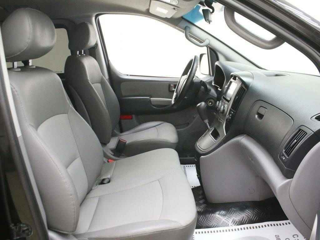 Hyundai Grand Starex, I