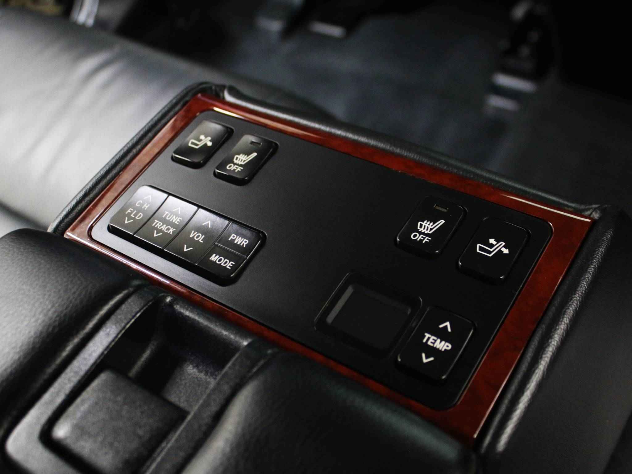 Toyota Camry, VII (XV50)