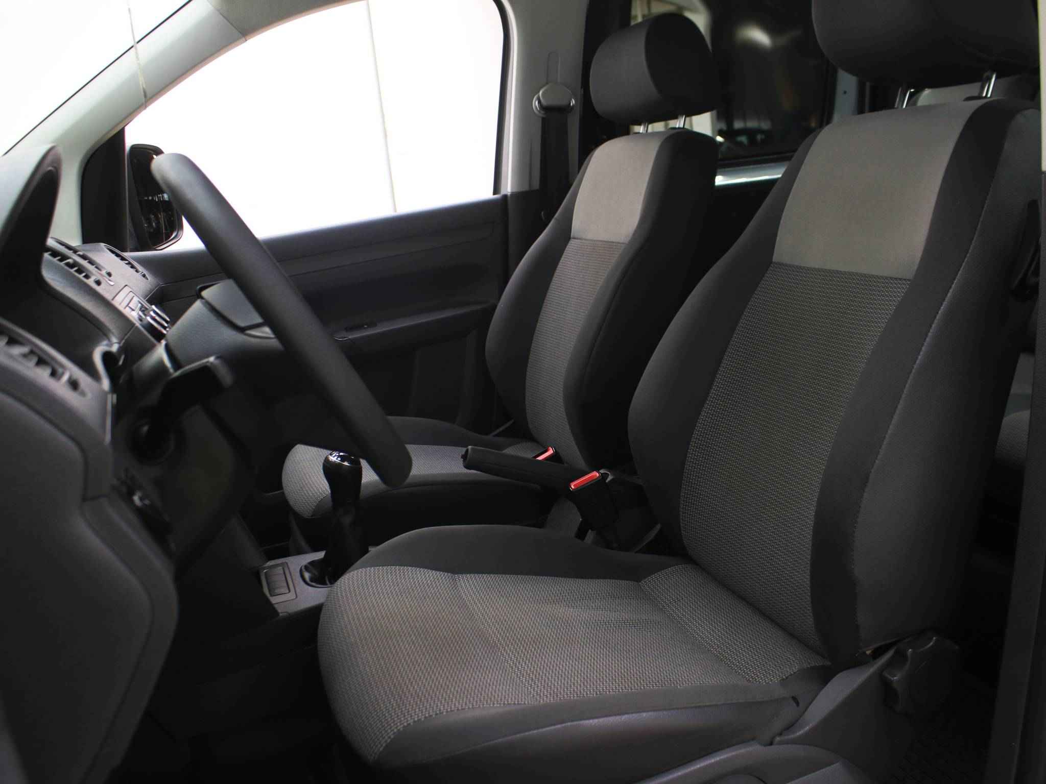 Volkswagen Caddy, III Рестайлинг