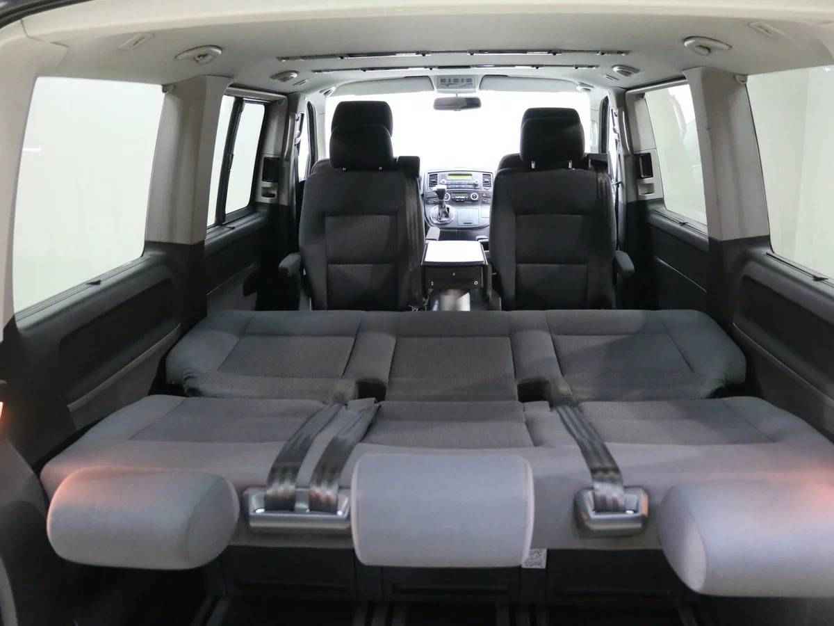 Volkswagen Multivan, T5