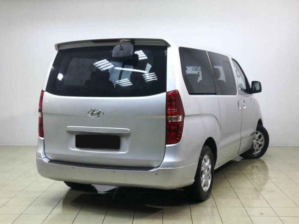 Hyundai Grand Starex, I