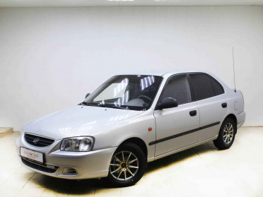 Hyundai Accent, II