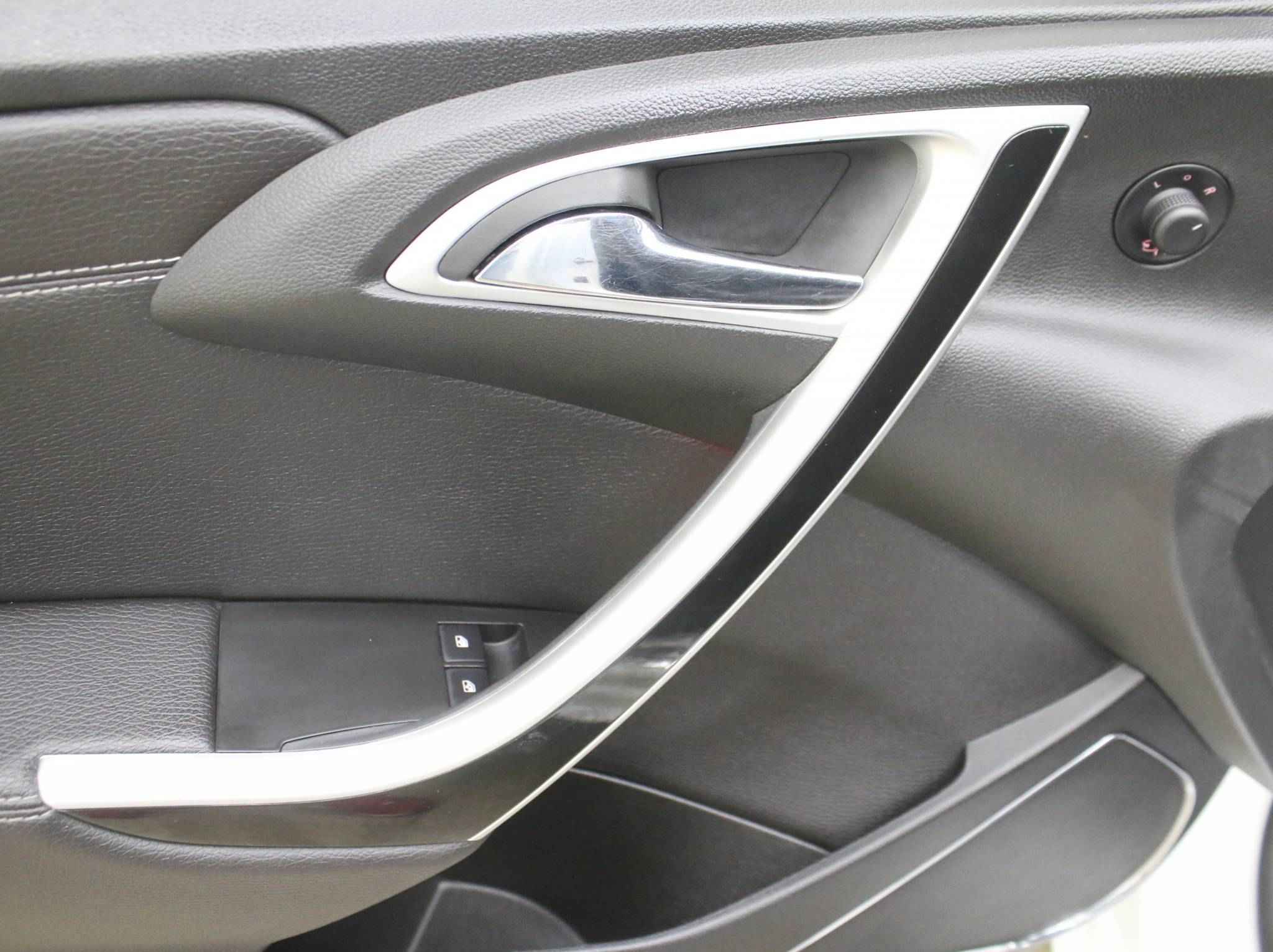 Opel Astra, J Рестайлинг