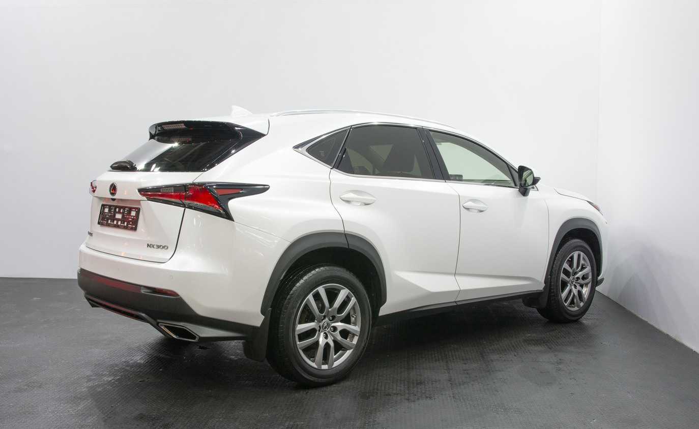Lexus NX 300