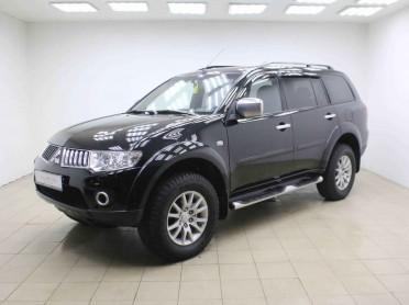 Mitsubishi Pajero Sport, II