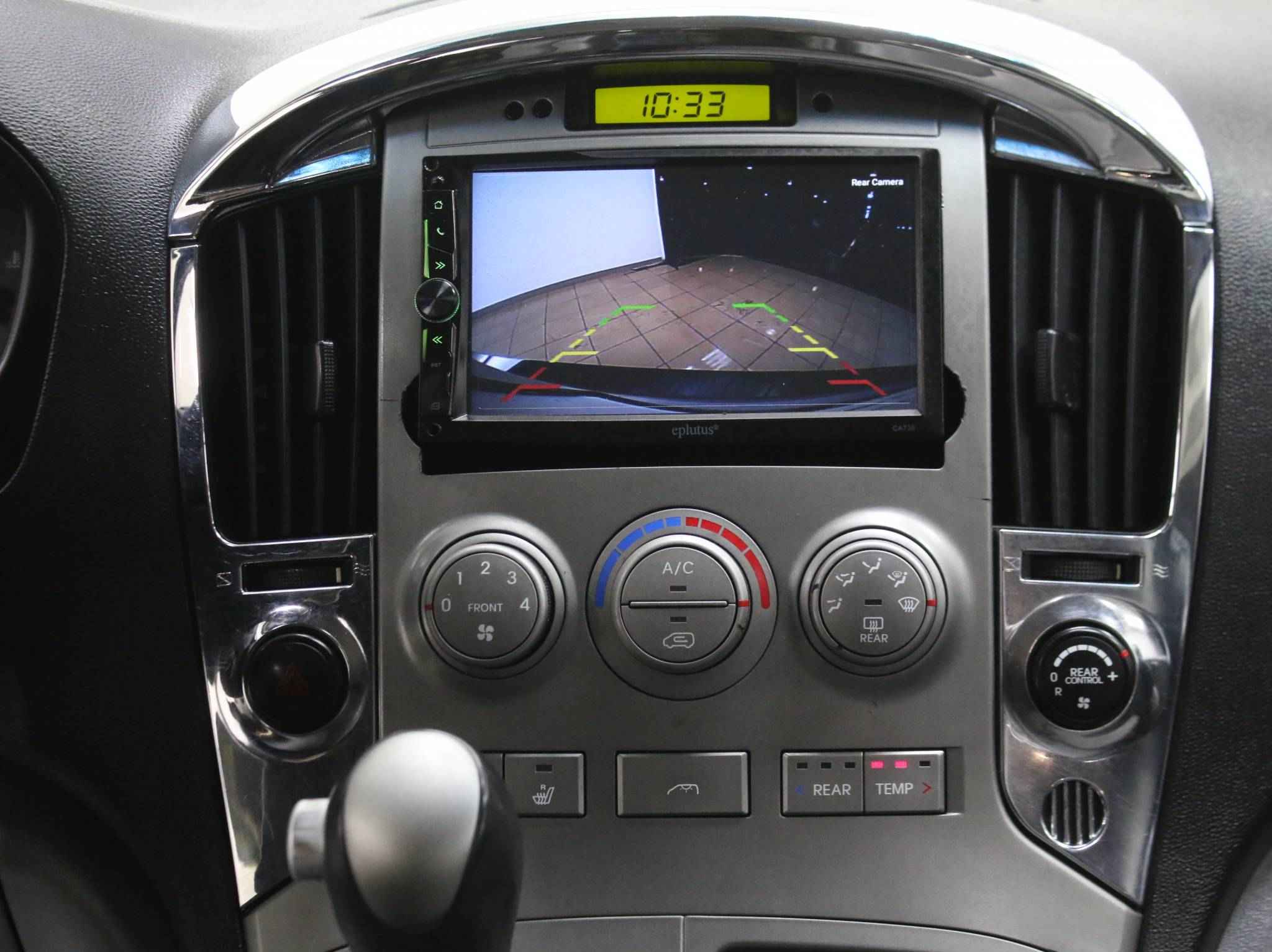 Hyundai Grand Starex, I