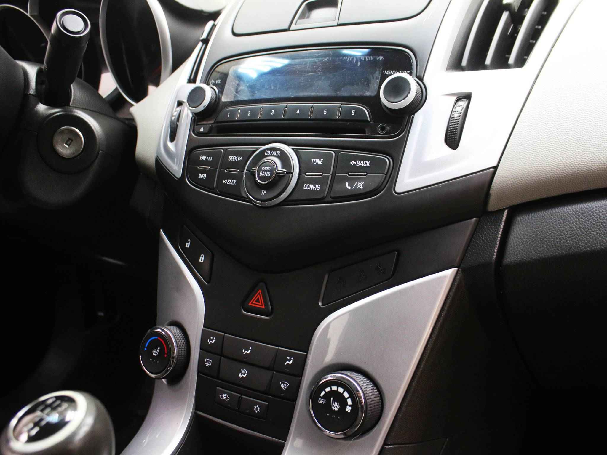 Chevrolet Cruze, I Рестайлинг