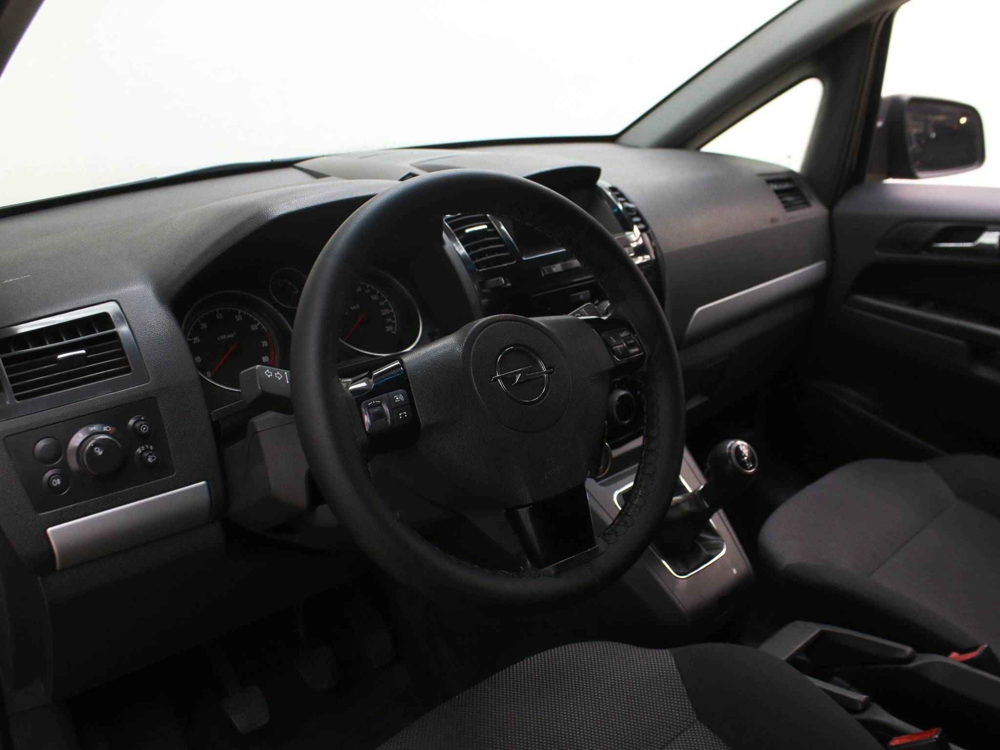 Opel Zafira, B Рестайлинг